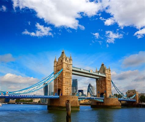 Premium Photo London Tower Bridge Sunset On Thames River