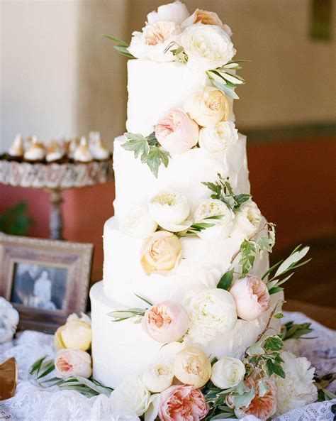 Romantic Blush Wedding Ideas Modwedding Floral Wedding Cakes