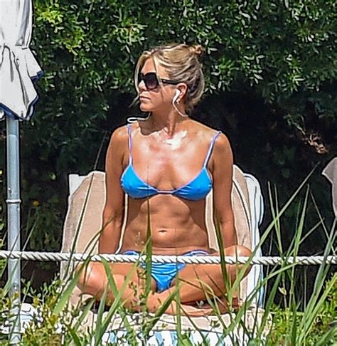 Jennifer Aniston Bikini The Fappening Leaked Photos 2015 2020