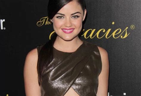Pretty Little Liars Lucy Hale Hits Back At Nude Photo Leak Scoopnest