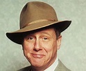 Harry Anderson Biography - Facts, Childhood, Family Life of Actor ...