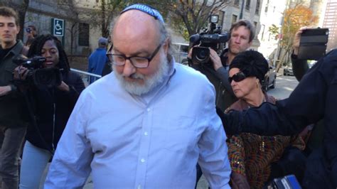 Convicted Israeli Spy Jonathan Pollard Released After 30 Years Behind Bars Abc7 New York