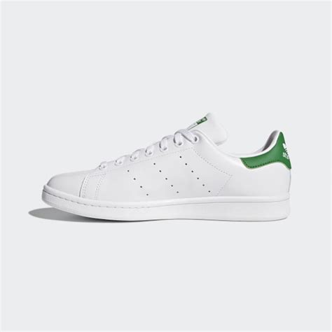 Across genders, generations, and even continents, there are few shoes that have endured quite like the stan smith sneaker. Stan Smith White & Green Tennis Shoes | adidas US