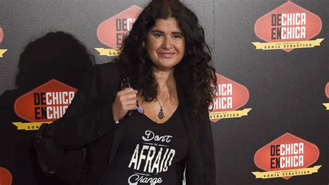 Cuando giazú enciso, doctora en psicología social especializada en afectos y feminismo, escribía en 2001 su tesis sobre poliamor, la gente solía mirarla perpleja y preguntaba qué era eso. Lucía Etxebarría: "Poliamor es amar a varias personas, no ...