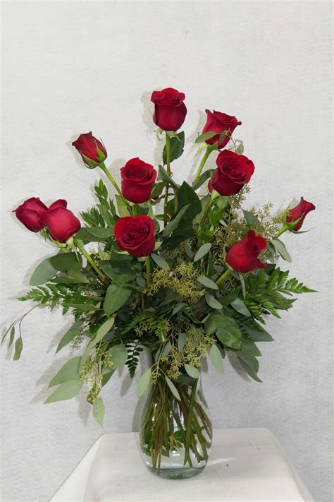 One Dozen Red Rose Bouquet In Fresno CA D L Roses