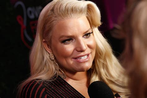 Jessica Simpson Says She Was Pressured Into Taking Diet Pills For 20