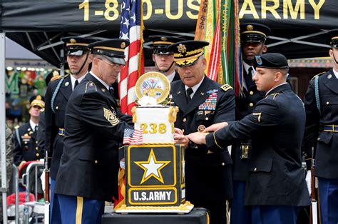 238th Army Birthday Cake Cutting In Times Square Article The United