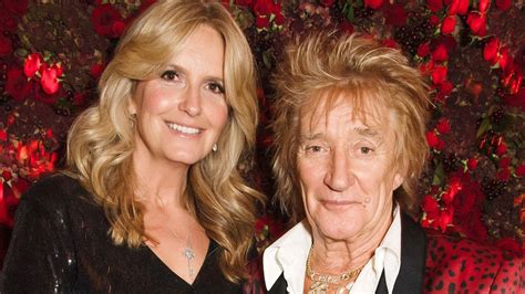 rod stewart and penny lancaster renew their vows for a second time in australia mirror online