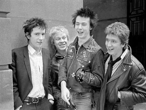 The Sex Pistols Rarely Seen Photos History Lovers Club Page 13