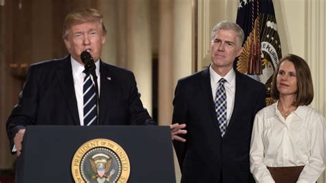 Trump’s Awkward Trip To The Supreme Court Cnn Politics