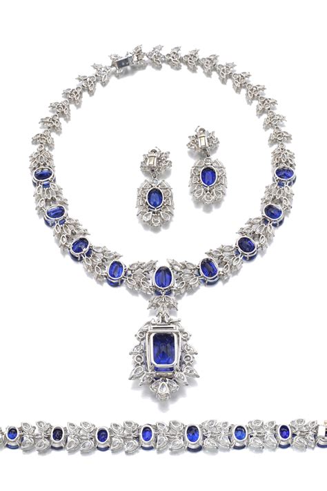 Jahan Important Sapphire And Diamond Parure Jahan 藍寶石配鑽石首飾套裝
