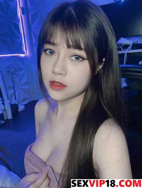 🌶️ Thủy Tiên Nữ Streamer Liên Minh Nóng Bỏng Nhất Hiện Nay Ảnh Bướm