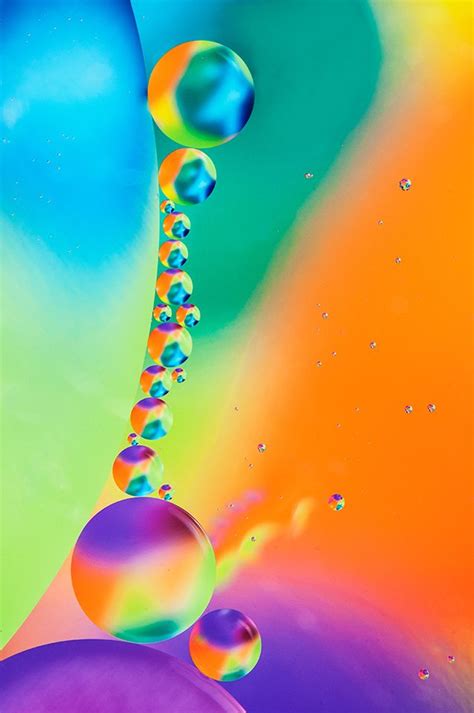 Close Up Of Oil Drops In Water Oil Water Beautiful Wallpaper Create
