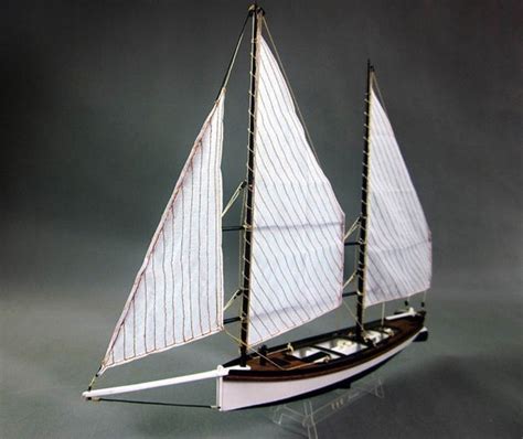 France Classic Ship Model Kits Le Hussard Sail Boat Wooden Model Boat
