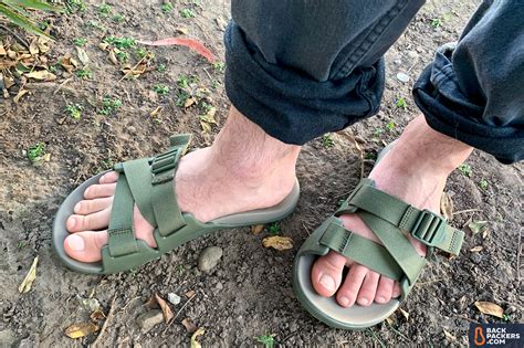Meet Chaco Chillos The Lightweight Camp Sandals That Encourage Chill