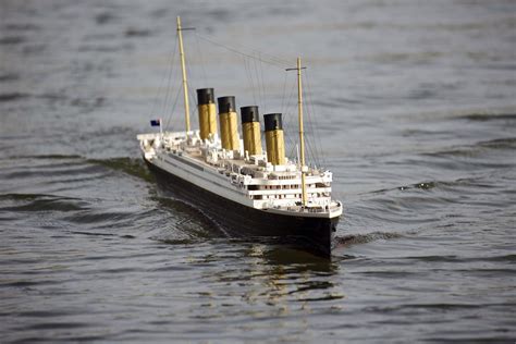 Graupner Titanic 4 RC Model 1 150 Nitrodrink Flickr