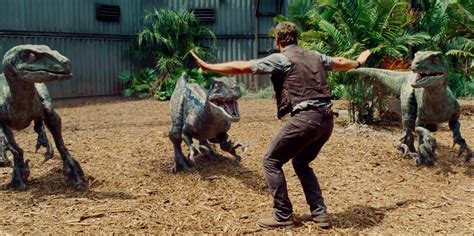 Jurassic World Official Global Trailer Unveiled Video