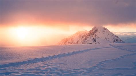 Winter Misty Snow Mountains Sunrise 4k Hd Photo Preview