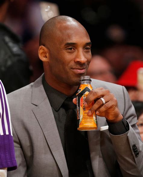 Kobe Bryant Invested 6m In A Sports Drink Now Its Worth 200m