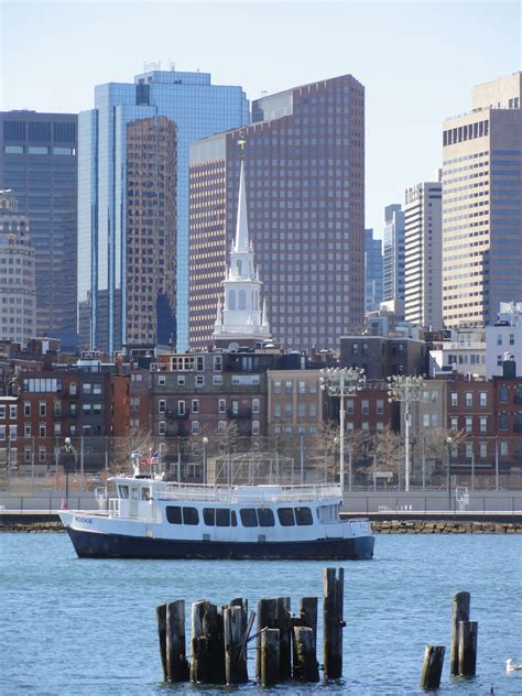 T Restarts Summer Weekend Ferry Runs The Boston Globe