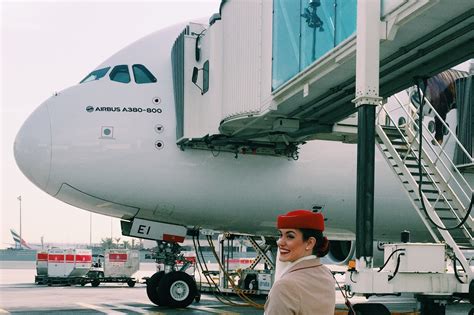 Emirates has always been one of the most popular choices amongst those wanting to become cabin crew. How I Became Emirates Cabin Crew - Lipstick And Luggage