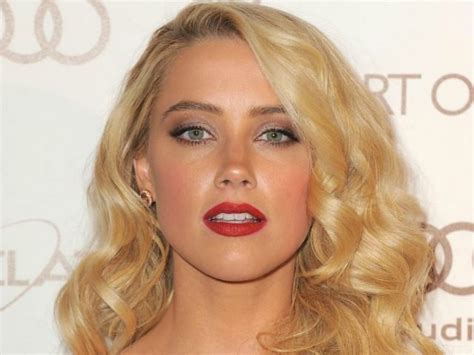 Amber Heard Says Being Bisexual In Hollywood Is Too Hard