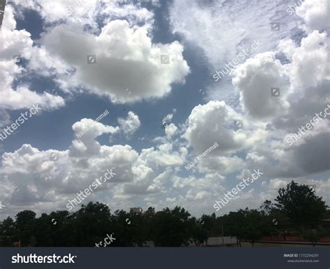 1842971 Cloudy Weather Images Stock Photos And Vectors Shutterstock