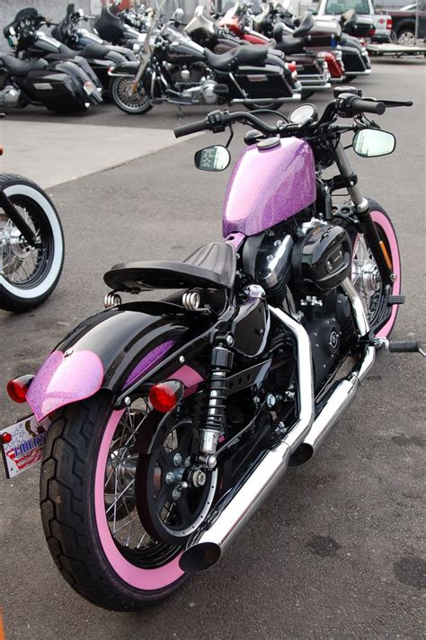 Pink Lady Harley Bikes Classic Harley Davidson Pink Motorcycle