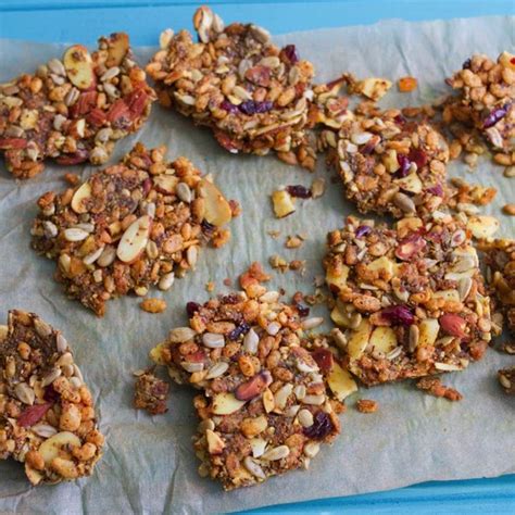 Add rice and cook until fragrant and nutty, about 2 minutes. Curried Almond Granola Bars Recipe | Yummly | Recipe ...