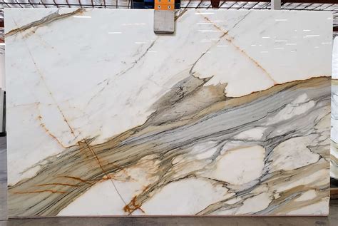 Calacatta Borghini The Classic White Marble Irg Bay Area And Sacramento