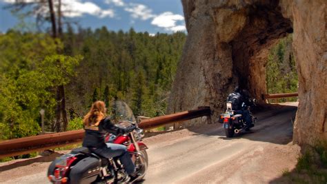 Black Hills Best Motorcycle Rides Black Hills And Badlands South Dakota