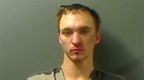 How to find mugshots of yourself? Yellville man arrested after police find burglary tools in ...