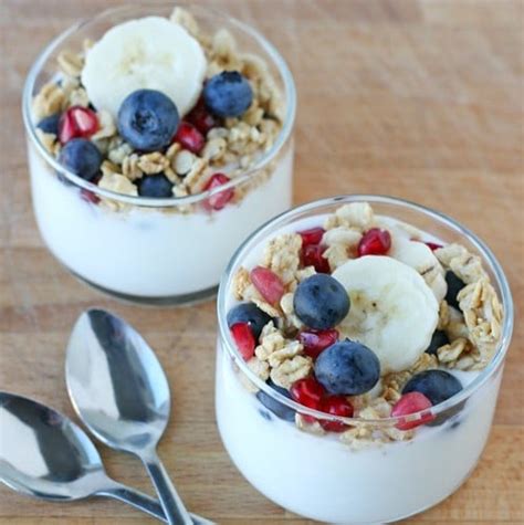 Simple Yogurt Parfaits Glorious Treats