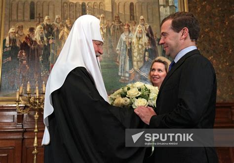 Dmitry Medvedev Congratulates Patriarch Kirill On 65th Birthday