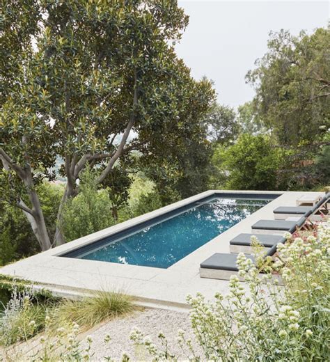20 Beautiful Hillside Pool Ideas With Retaining Walls Nikki S Plate