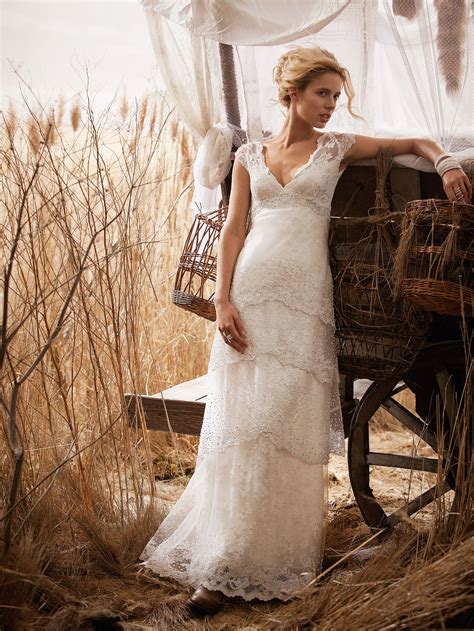 Wedding Gowns From Olvi S Rustic Wedding Chic Rustic Wedding Dresses Western Wedding