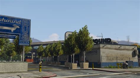 Revamped Dashound Bus Stop Menyoo 11 Gta 5 Mod