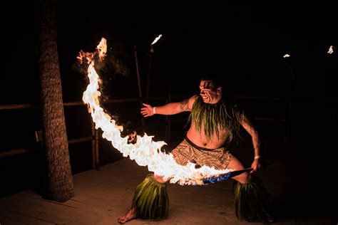 Voyagers Of The Pacific Luau At The Royal Kona Resort