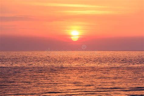 Summer Sunrise Seascape View From Sfinale Beach Gargano Peninsu Stock