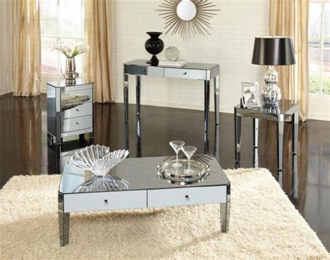 Popular living room furniture 2021: 20 Beautiful Living Rooms With Mirrored Furniture