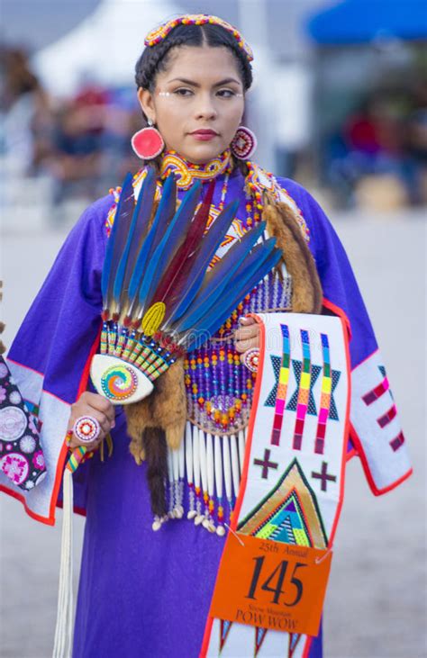 Paiute Tribe Pow Wow Editorial Stock Photo Image Of Clothing 42154988