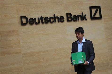 Plan De Banca De Inversión De Deutsche Bank Se Hunde Y El Banco Anuncia