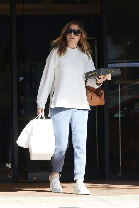 Ellen kathleen pompeo is an american actress and producer. ELLEN POMPEO Leaving Joan's on Third in Los Angeles 01/04 ...