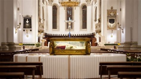 Le Reliquie Di San Pio X Sono Arrivate Nel Duomo Di Padova Saranno