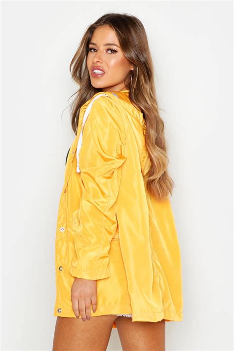 Shop the largest boohoo petite selection online on stylemi. Petite Hooded Festival Rain Mac | boohoo | Festival rain ...