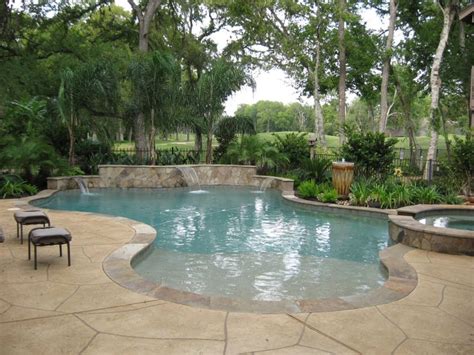 Platinum pool has a legacy that has raised the standards of excellence in residential and commercial inground swimming pools, spas and waterscapes. Pools & Spas Gallery, Custom Inground Pools in Houston