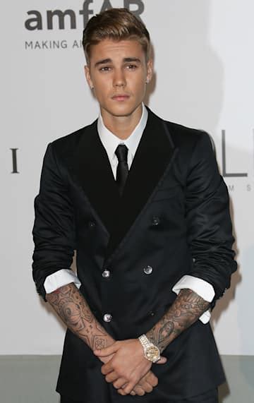 Justin Bieber Gets Two Years Probation For Egg Throwing Hello
