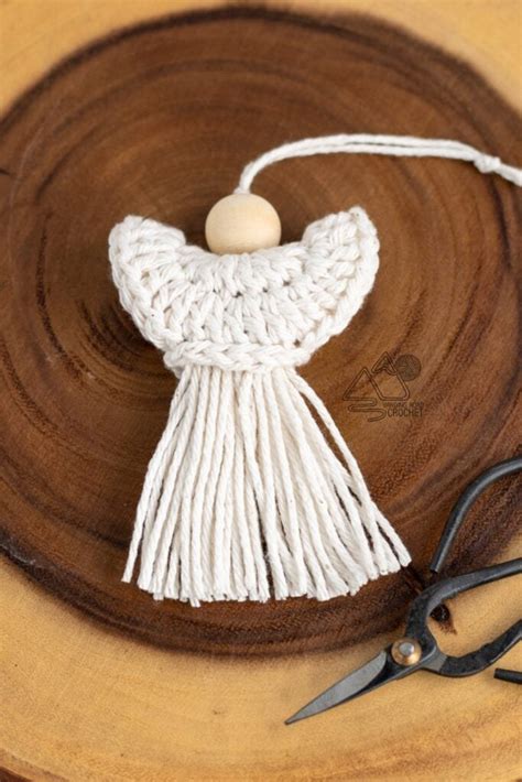 Crochet Angel Ornament Free Pattern And Video Tutorial Winding Road