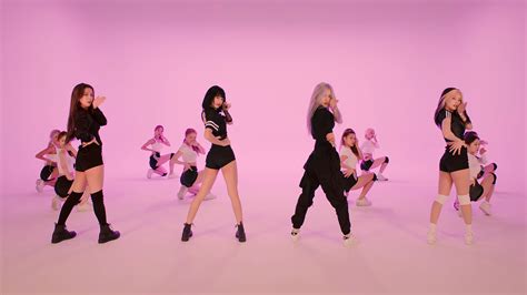 blackpink s how you like that dance practice becomes 1st k pop dance practice video to reach 1
