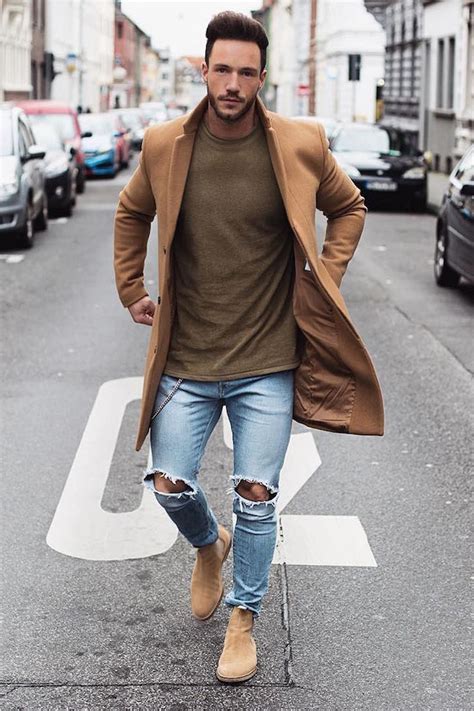 Wear This Chelsea Boots The Gentlemanual Mens Outfits Mens